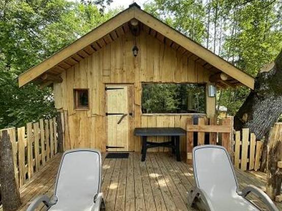 Cabane du Héron (baum haus) am Anglersee - 2021