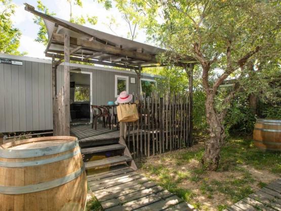 Mobile Home Chardonnay - überdachte Terrasse - Klimaanlage