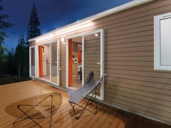 Mobilheim Premium  32m² - 2 Zimmer mit einer Ansicht