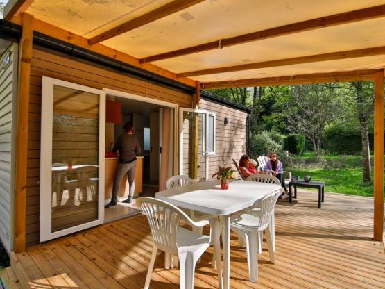 Mobilheim Confort 23m² (2 Zimmer) + TV + überdachte Terrasse