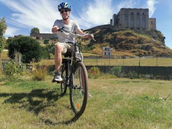 WANDERER, RADFAHRER PACKEN inklusive 1 oder 2 Personen + Stellplatz + Fahrzeug (e) + Strom