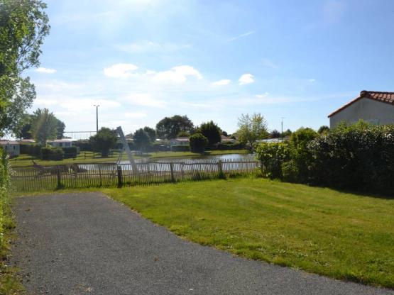 Emplacement Cyclo/Randonneur avec Electricité