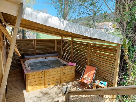 NATURA VIP Klimaanlage 32 m² avec SPA