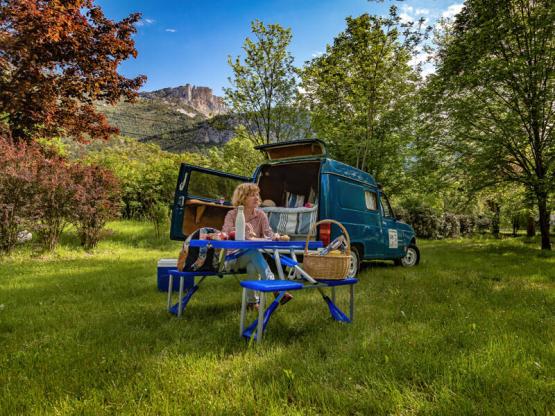 Stellplatz OHNE STROM (100m²)