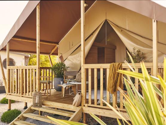 Woodlodge Vue Loire Confort 26m² - 2 Schlafzimmer + Terrasse