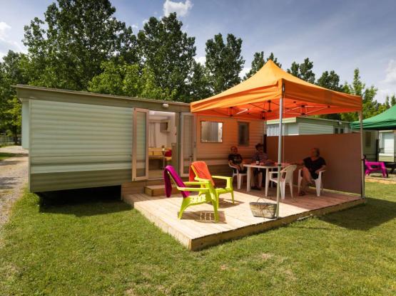 Mobilheim LOCKY - 23m² + 15 m² die Terrasse- 2 Schlafzimmer