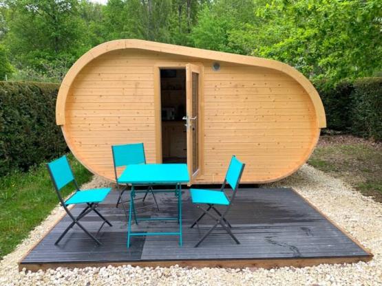 Cabane de Hobbit - mit Strom ohne Sanitäranlagen