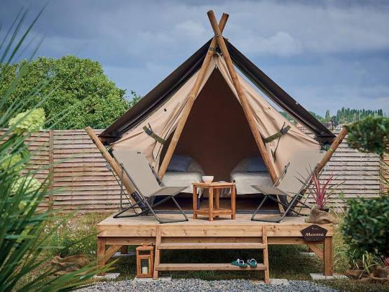 Lodge Moorea 5,5 m² auf Holzboden von 11 m² - 1 Schlafzimmer mit 2 Betten von 80/190.