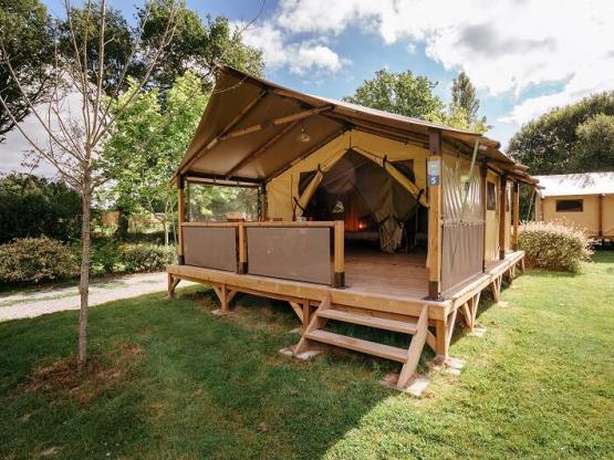 Ecolodge BALI 32m² (2 Schlafzimmer) inklusive 12m² überdachter Terrasse.