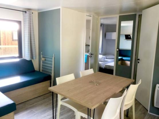 MOBILHEIM PRESTIGE 3 ZIMMER