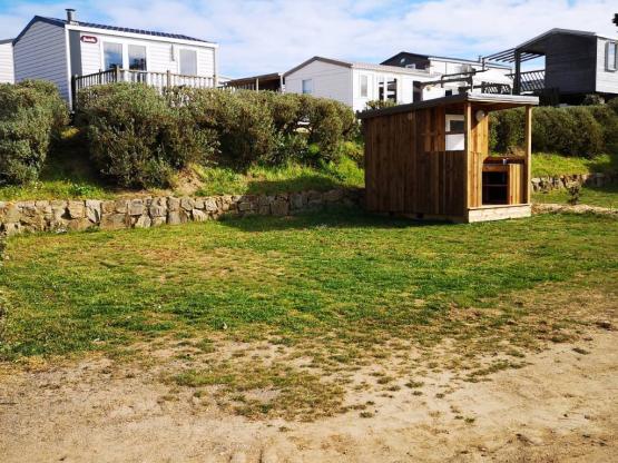 Stellplatz mit eigener Sanitäranlage