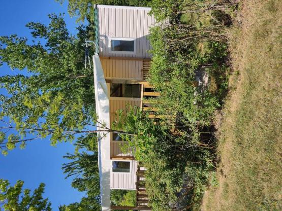 MOBILHEIM MIT 3 SCHLAFZIMMERN