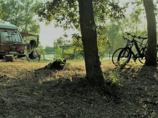 Parcela sin electricidad