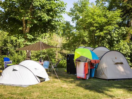 Stellplatz (Obere terrasse) ab 90 bis 120m2, + Auto