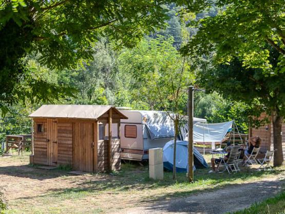 Stellplatz Premium Freecamp - mit eigenem Sanitärgebäude