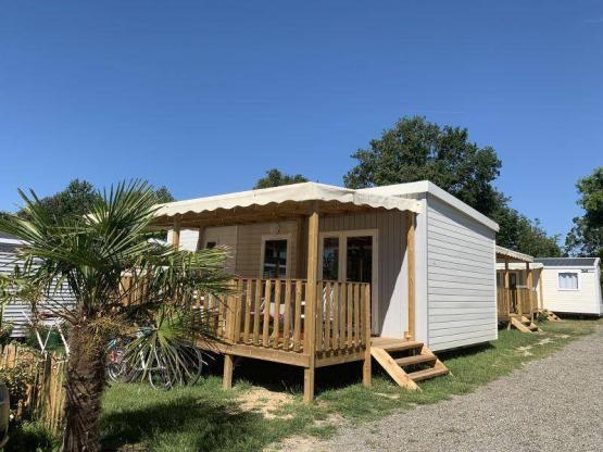 Air-conditioned Caraïbes mobile home 2 bedrooms