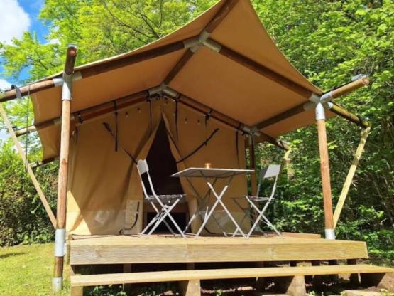 Woodlodge Nature - 2 Einzelbetten oder ein Doppelbett-- Gegenüber dem Teich