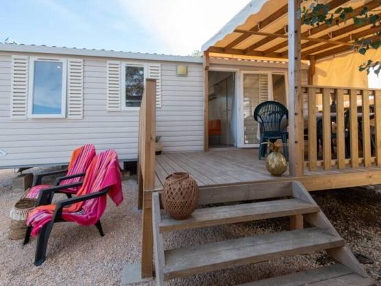 Cottage Titania CLÁSICO aire-acondicionado / D