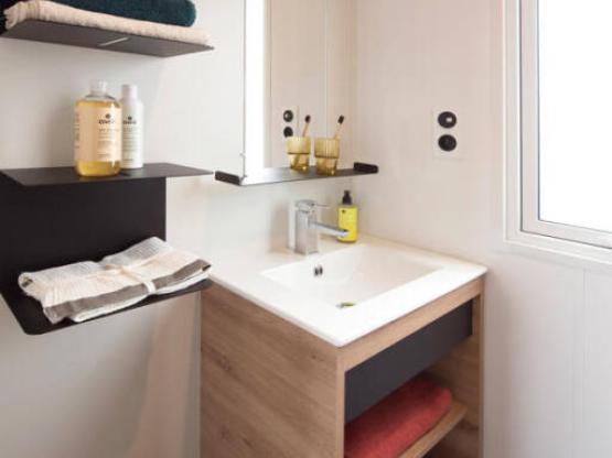 Mobilheim 4 Schlafzimmer, 2 Duschbäder, 2 Toiletten