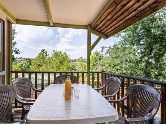 Chalet Confort Acacia 2 bedrooms and TV - 25m2 + 10 m2 terrasse couverte