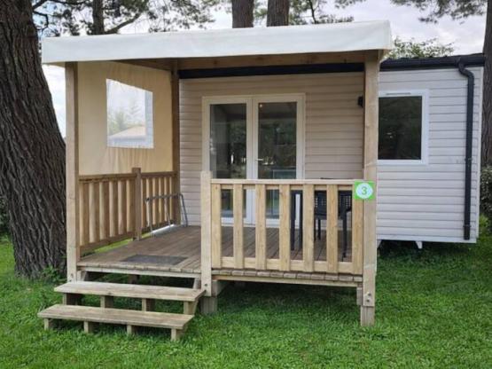 Mobilheim Classique - 20m²  - 1 Schlafzimmer - überdachte Terrasse 9m²