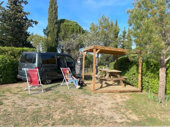 PRIVILEGE GARTENSTELLPLATZ 100m² + Strom 6 A.