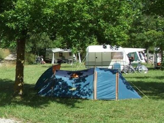 Camping-Pauschale (Stellplatz, 2 Personen, 1 Fahrzeug)