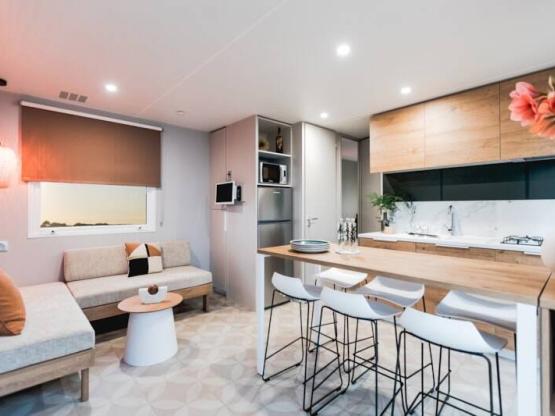 Mobilheim Premium 33m² (3 Schlafzimmer ) + Terrasse