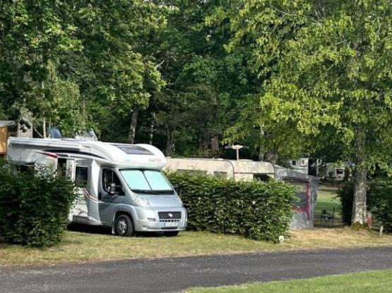 Camping-Pauschale (Stellplatz, 2 Personen, 1 Fahrzeug)