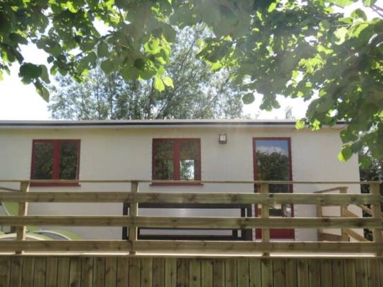 Bungalow 1 habitacione