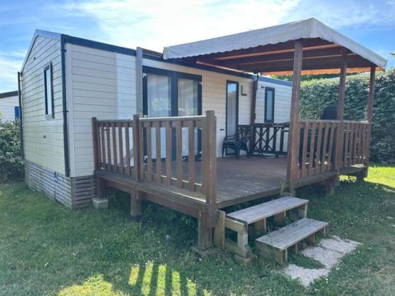 Mobilheim Confort BAHIA 27m² - 2 Zimmer + Halbüberdachte Terrasse