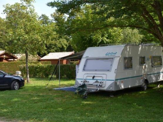 Stellplatz : Wohnmobil + Strom