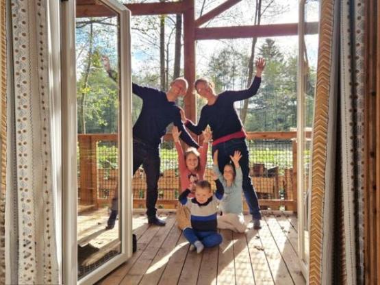 Chalet de l'île - 35m² - 3 Schlafzimmer mit Geschirrspüler - auf Stelzen - Blick auf den Teich - 6p