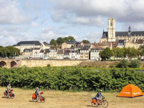 Fahrrad-/Wanderhalte: ohne Fahrzeug und ohne Strom