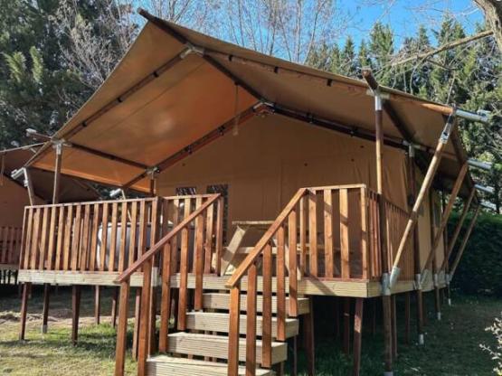 Wood Lodge Premium 27m² 2 slaapkamers - met sanitair + 16m² terras