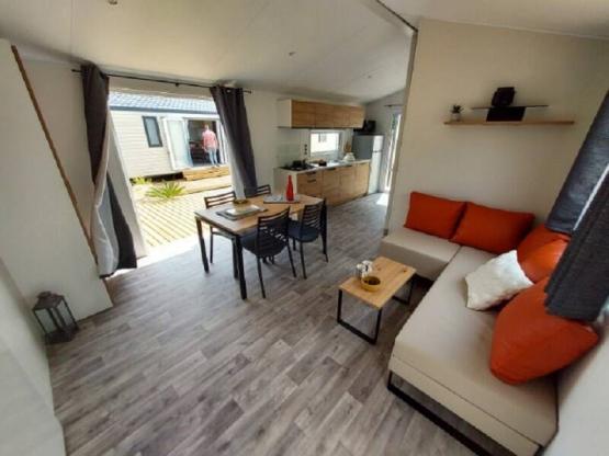 Mobilheim 2 Schlafzimmer Confort - 33 m² -