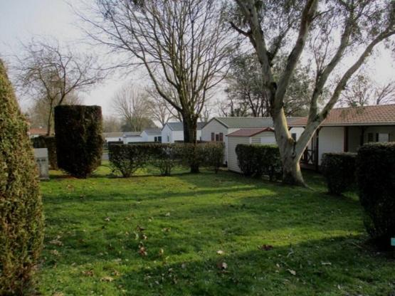 Stellplatz Confort - 1 Auto - Strom 6A