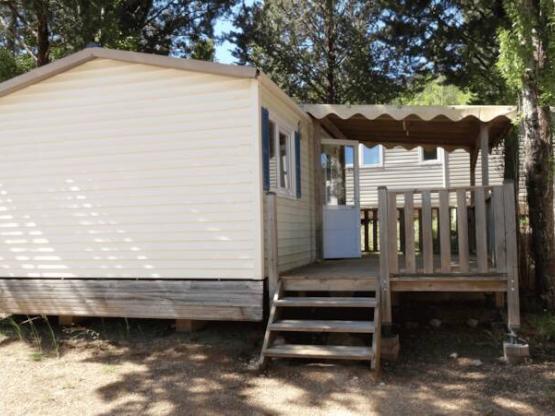 Mobilhome Standard Idéal Petit Malin 21m² Halbüberdachte Terrasse