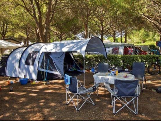 Stellplatz + Strom 6A