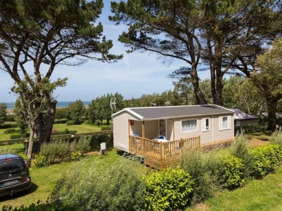 Mobilheim Standard 25m² (2 Schlafzimmer) + Terrasse 4m² + TV