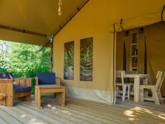 SLOW LODGE - 2 Schlafzimmer, ohne Sanitäranlagen