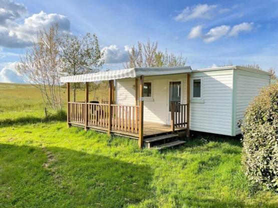 Mobilheim mit Ankleidezimmer