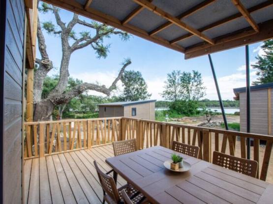 Chalet Sunnionu mit Rooftop + Teichblick Exclusive