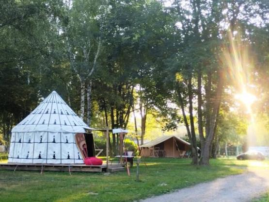 Caïdale Zelt 13m² - 1 Zimmer - Terrasse - ohne Sanitäranlagen -