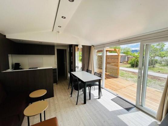 Mobilheim 3 Schlafzimmer PREMIUM (CLIM + PLANCHA + TV)