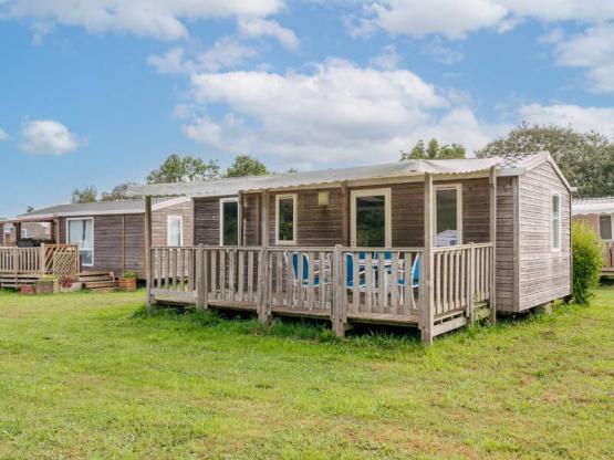 Standard Mobilheim 28m² - 3 Schlafzimmer + Fernseher + Terrasse