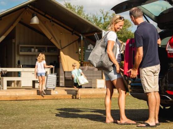 Safari Tent 35 m² met privé sanitair