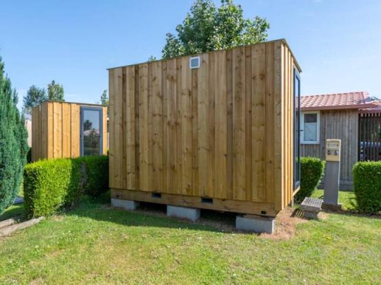 NEW // Forfait Premium équipé de sanitaires privatifs - raccordement électrique + véhicule