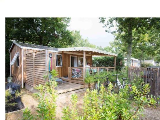 NEW // PREMIUM KLIMATISIERTES Mobilheim 33m² -3 SZ+halbüberdachte Terrasse+TV+Bettwäsche+Handtüche