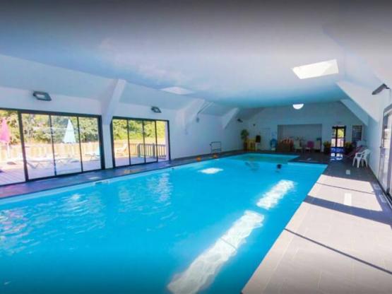 Mobilheim Confort 33m² - 2 Zimmer (behindertengerechtes) mit innen schwimbad